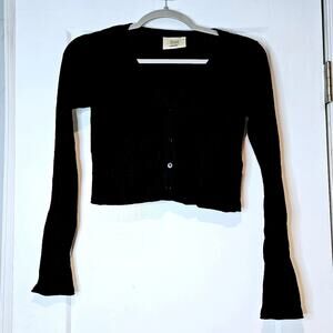 Dixie DX Collection Ribbed Cropped Cardigan Black Long Sleeve Knit